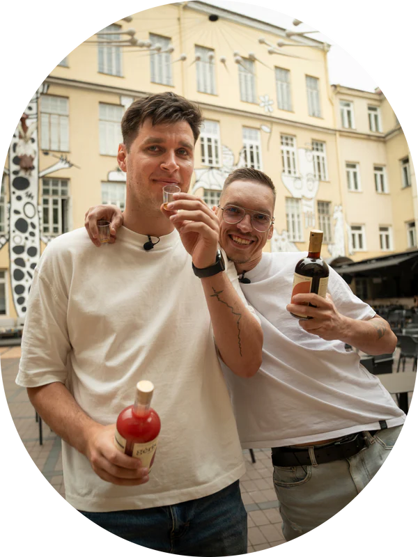 GĖRIS - fermentuotas juodųjų serbentų gėrimas