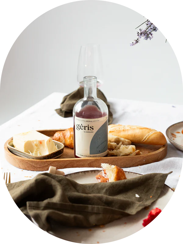 GĖRIS - fermentuotas aronijų gėrimas