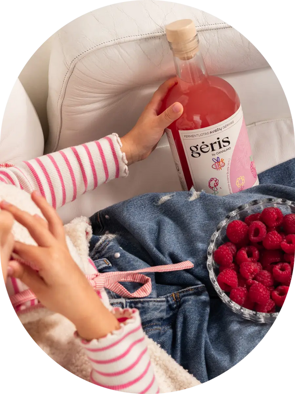 GĖRIS - fermentuotas aviečių gėrimas*