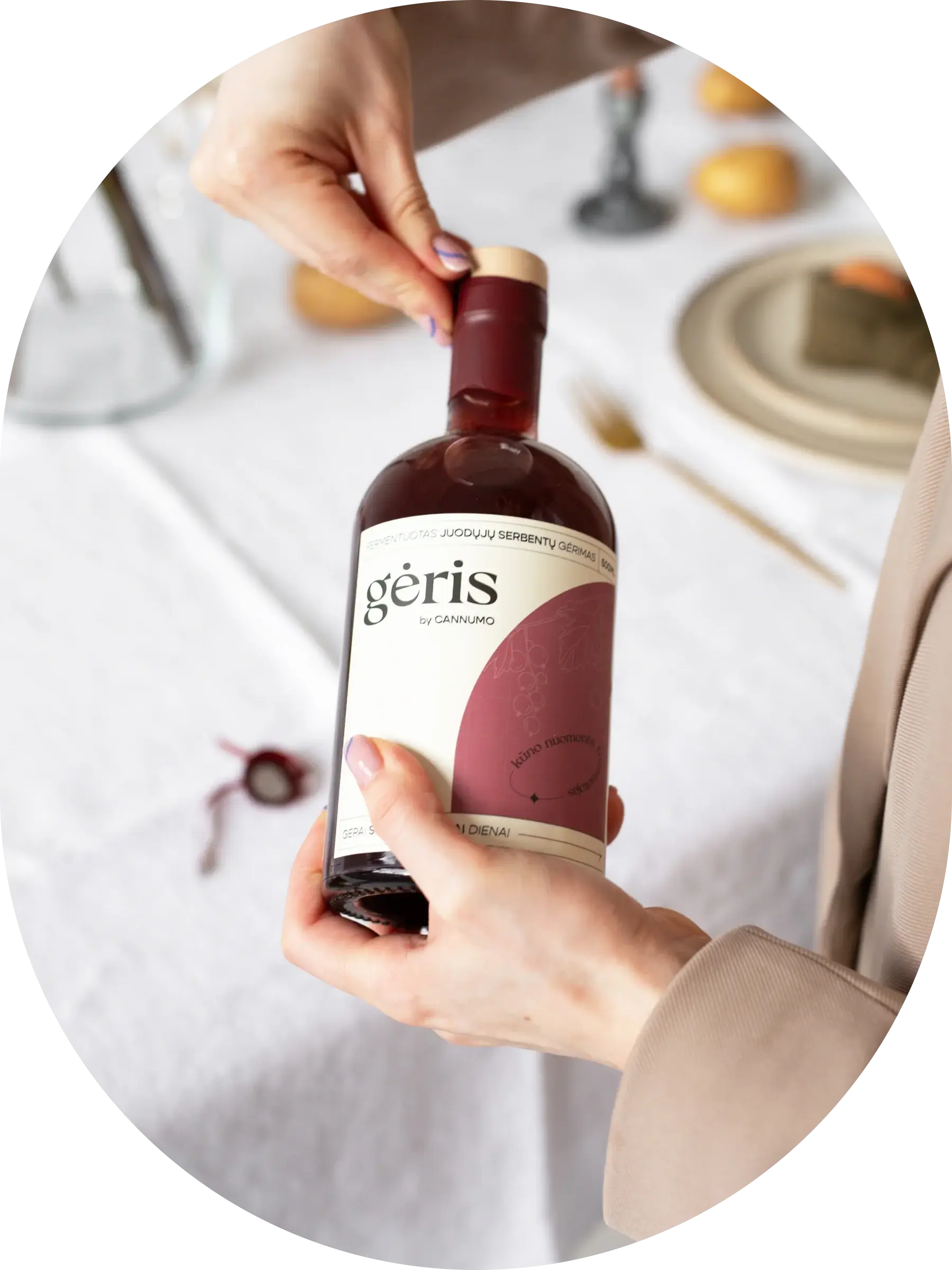 DOVANA SAU – Gėris + taurelė